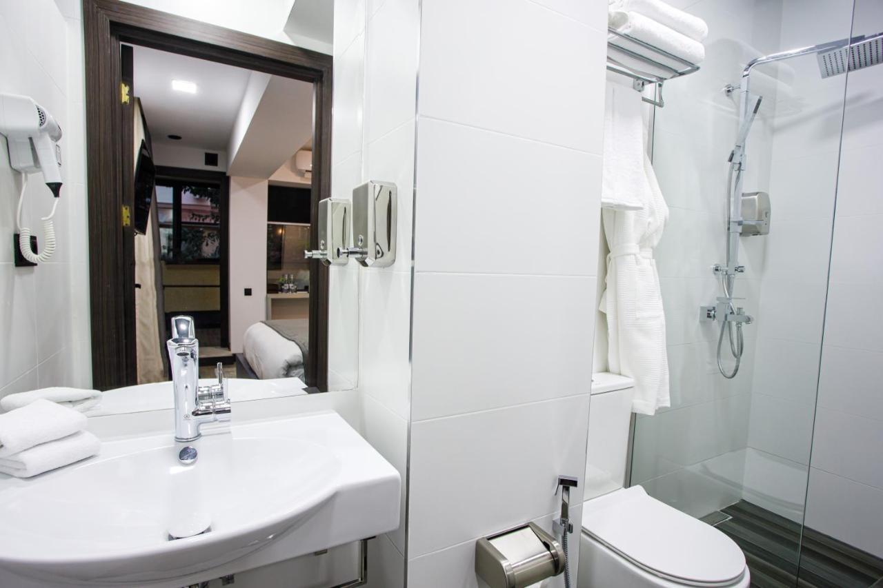 The Phoenix Boutique Hotel Yerevan Luaran gambar