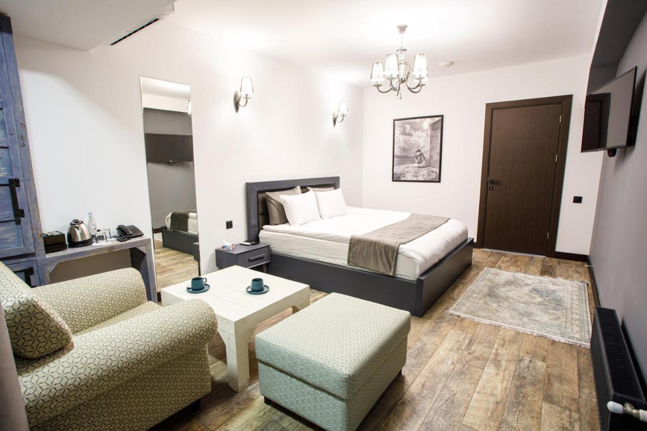 The Phoenix Boutique Hotel Yerevan Luaran gambar
