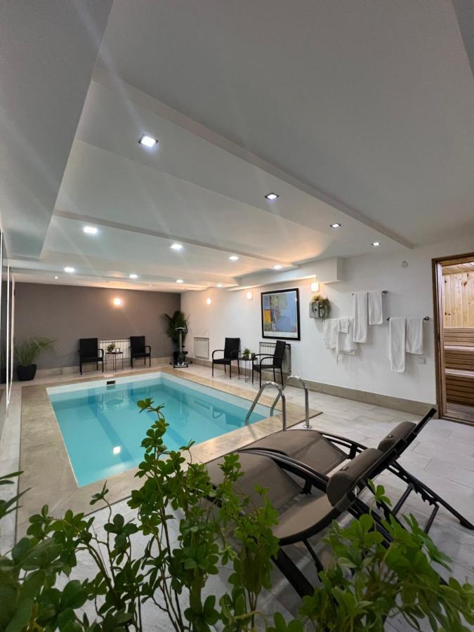 The Phoenix Boutique Hotel Yerevan Luaran gambar