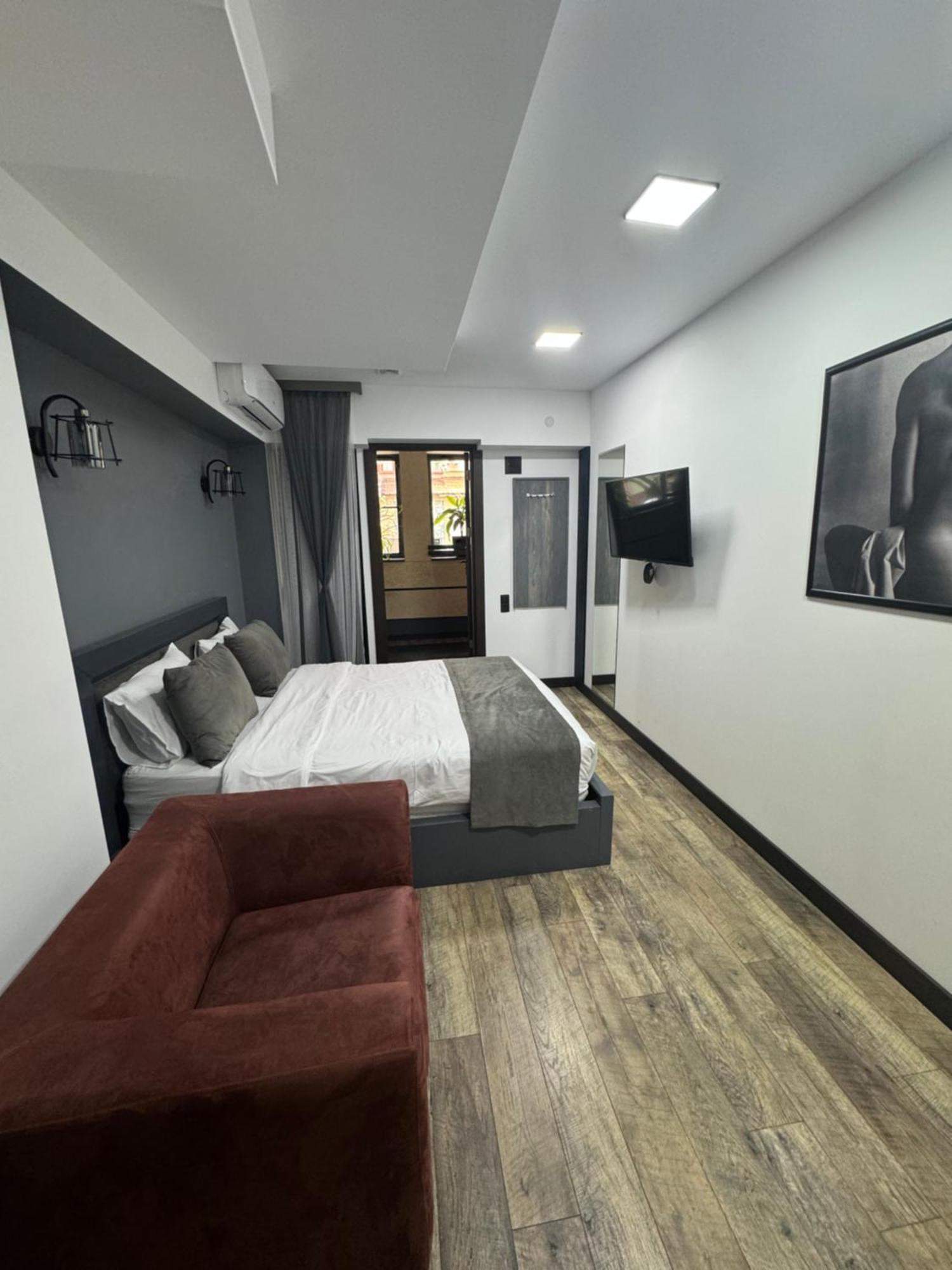 The Phoenix Boutique Hotel Yerevan Luaran gambar